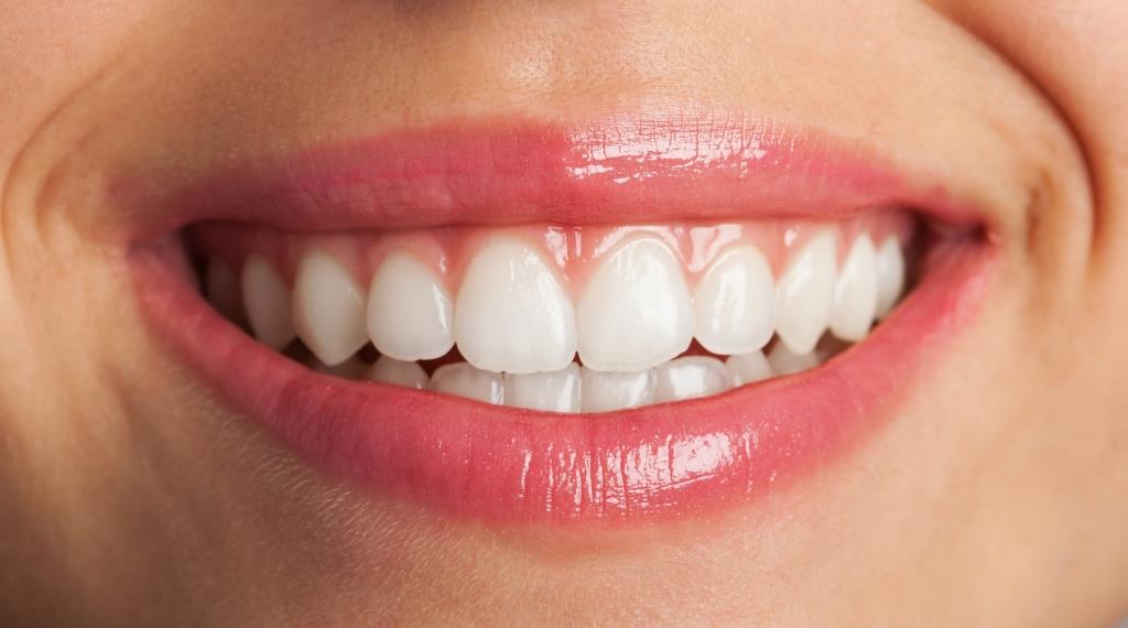 Cosmetic Dental Clinic | Woman smiling.